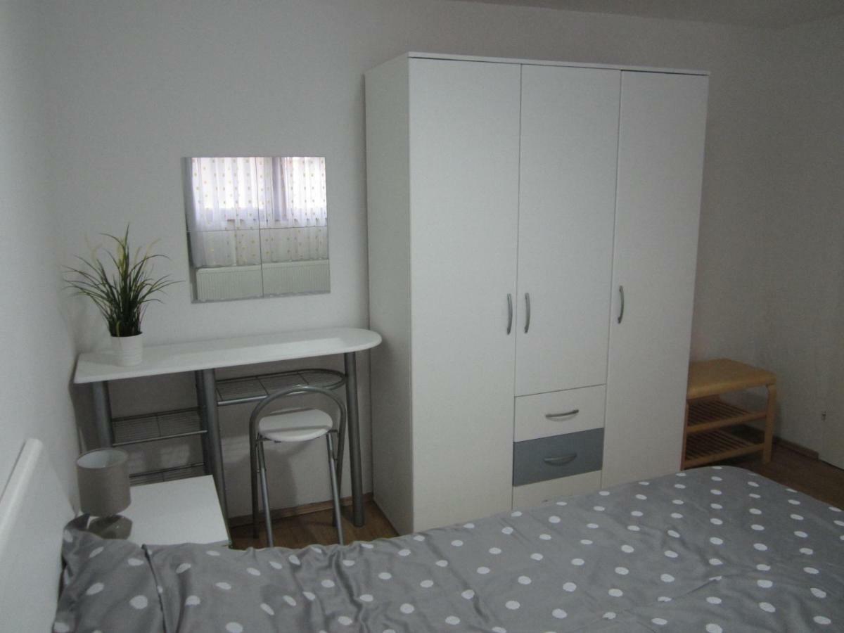 Apartman Tim Осиек Экстерьер фото